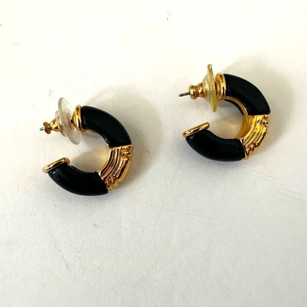 Vintage Monet black enamel and gold tone huggie  style hoop earrings